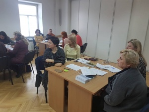 Tikybos mokytojams buvo pristatytas Katalikų tikybos vadovėlis „Renkuosi gyvenimą“